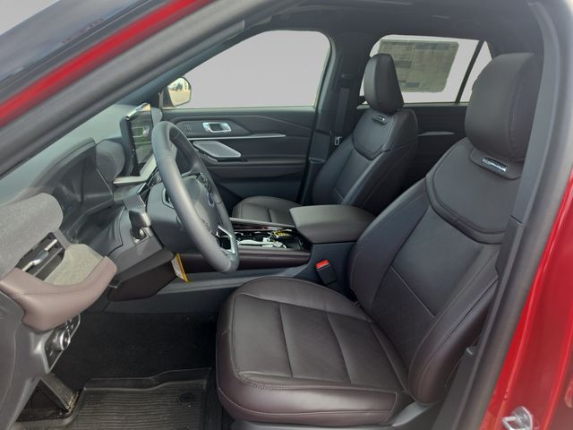 2026 Ford Explorer Platinum - Photo 10