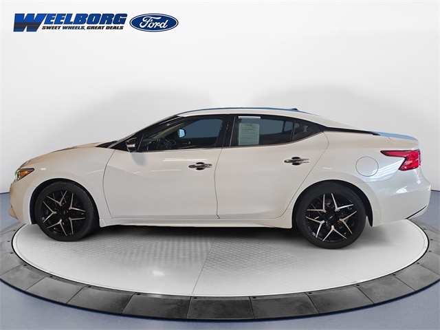 Used 2016 Nissan Maxima Platinum with VIN 1N4AA6AP9GC430169 for sale in Redwood Falls, Minnesota