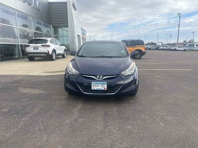 Used 2014 Hyundai Elantra SE with VIN 5NPDH4AEXEH475435 for sale in Redwood Falls, Minnesota