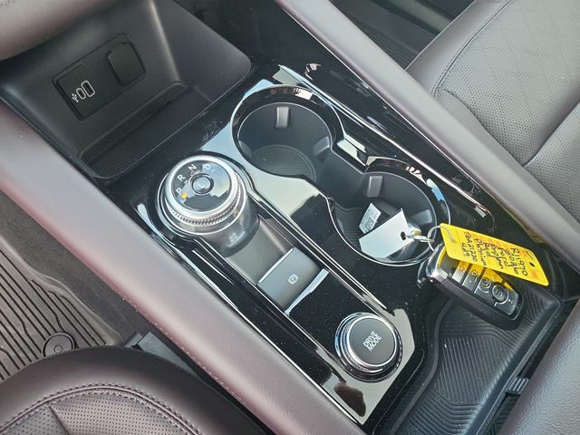 2026 Ford Explorer Platinum - Photo 19