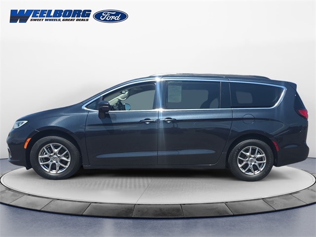Used 2021 Chrysler Pacifica Touring with VIN 2C4RC1FG1MR519756 for sale in Redwood Falls, Minnesota