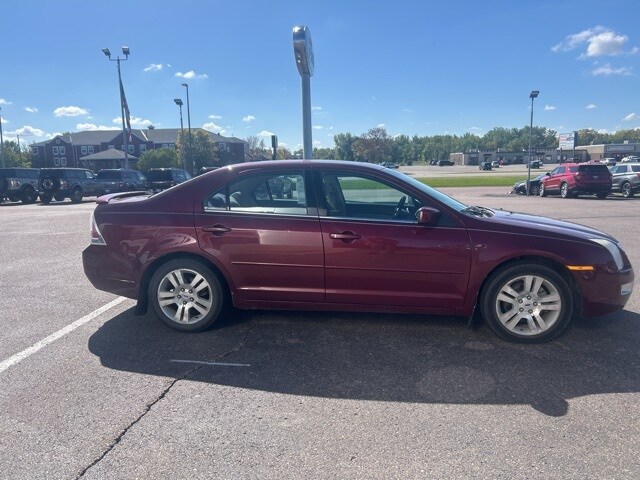 2007 Ford Fusion SEL photo 3