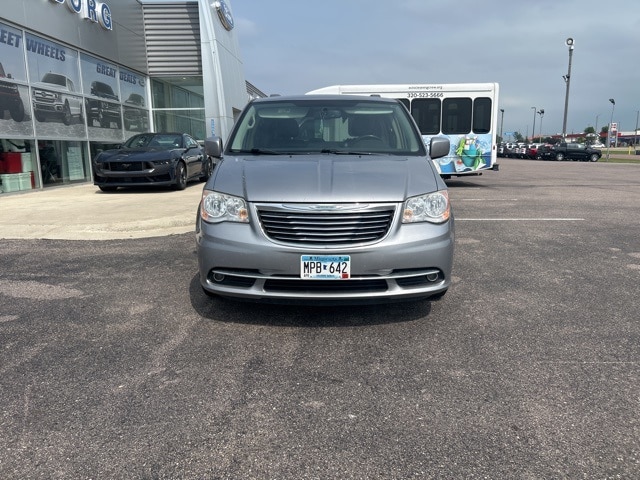 Used 2014 Chrysler Town & Country Touring with VIN 2C4RC1BGXER156929 for sale in Redwood Falls, Minnesota