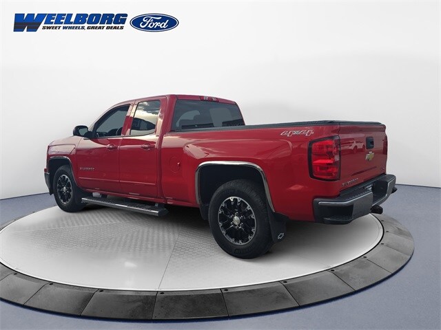 2015 Chevrolet Silverado 1500 LT photo 3