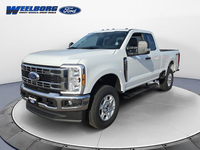 2026 Ford F-350SD XLT Truck