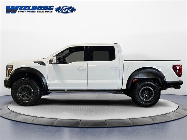 2025 Ford F-150 Raptor photo 2