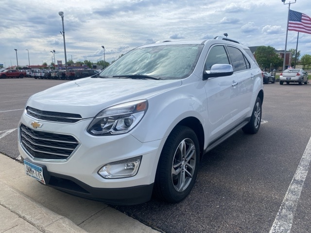 Used 2017 Chevrolet Equinox Premier with VIN 2GNFLGEKXH6290620 for sale in Redwood Falls, Minnesota