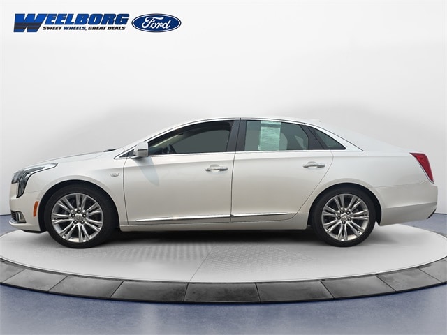 Used 2018 Cadillac XTS Luxury with VIN 2G61M5S37J9135693 for sale in Redwood Falls, Minnesota