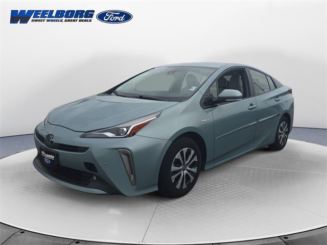 2019 Toyota Prius LE's photo