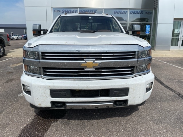 Used 2016 Chevrolet Silverado 3500HD High Country with VIN 1GC4K1E87GF262136 for sale in Redwood Falls, Minnesota