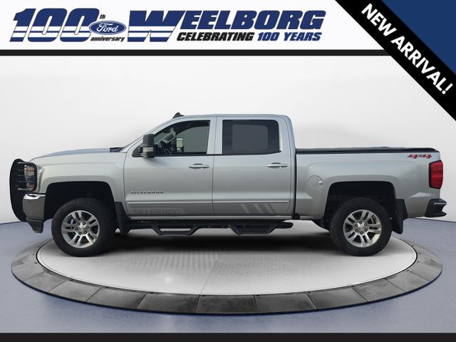 Used 2018 Chevrolet Silverado 1500 LT with VIN 3GCUKREC5JG304862 for sale in Redwood Falls, Minnesota