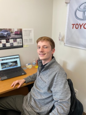 Staff member Kylun Scott from b7cccda9c2ba