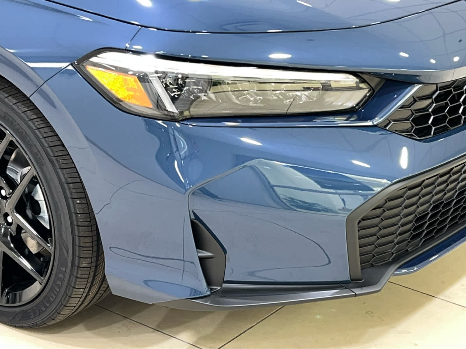 2026 Honda Civic Hybrid Sport photo 2