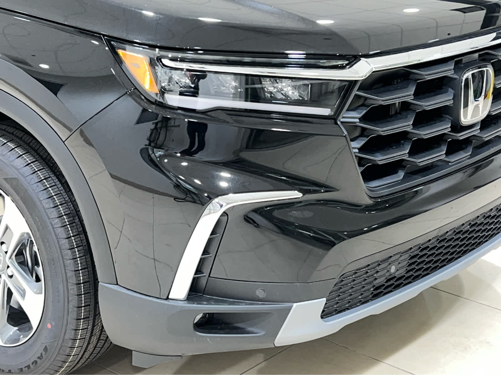 2025 Honda Pilot EX-L photo 2