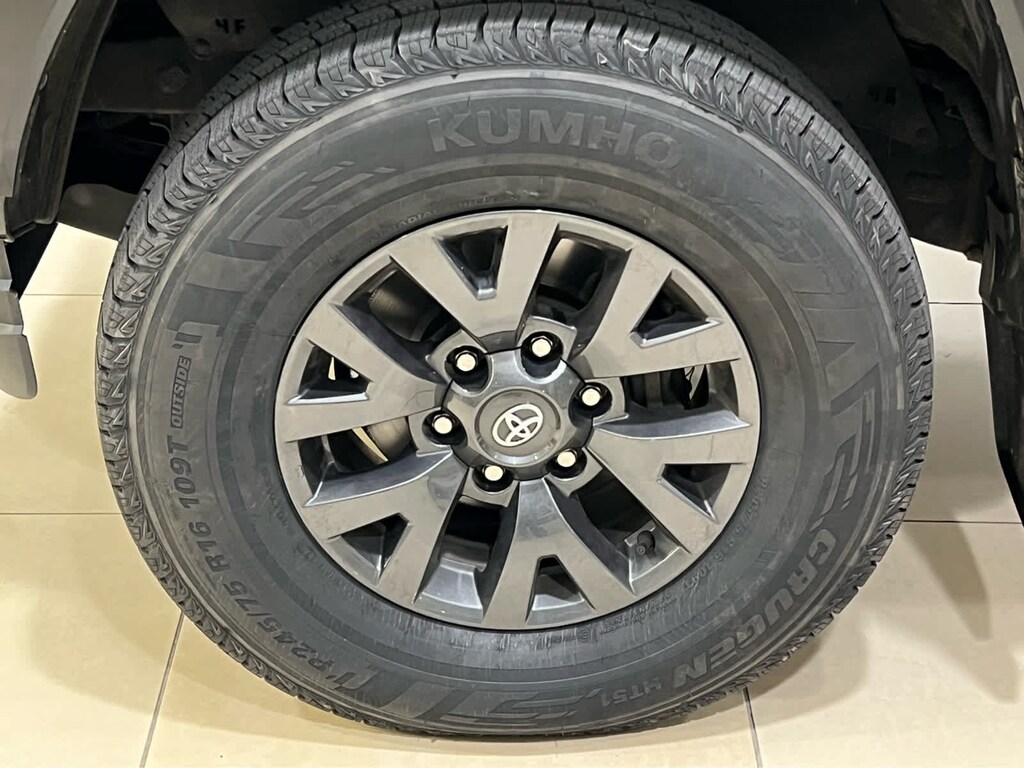 Used 2022 Toyota Tacoma SR5 Double Cab 5 Bed V6 AT (Natl) Truck Double Cab