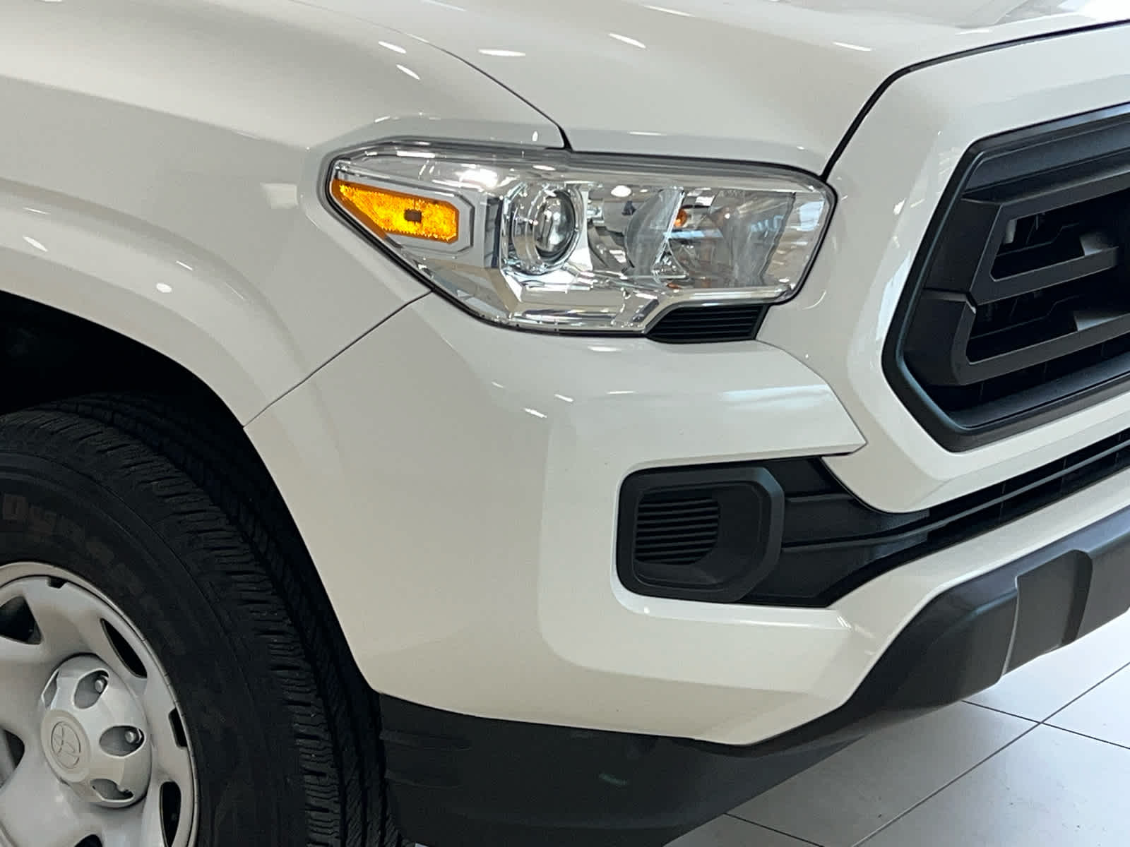 Used 2021 Toyota Tacoma SR with VIN 3TMCZ5AN8MM374417 for sale in Kokomo, IN