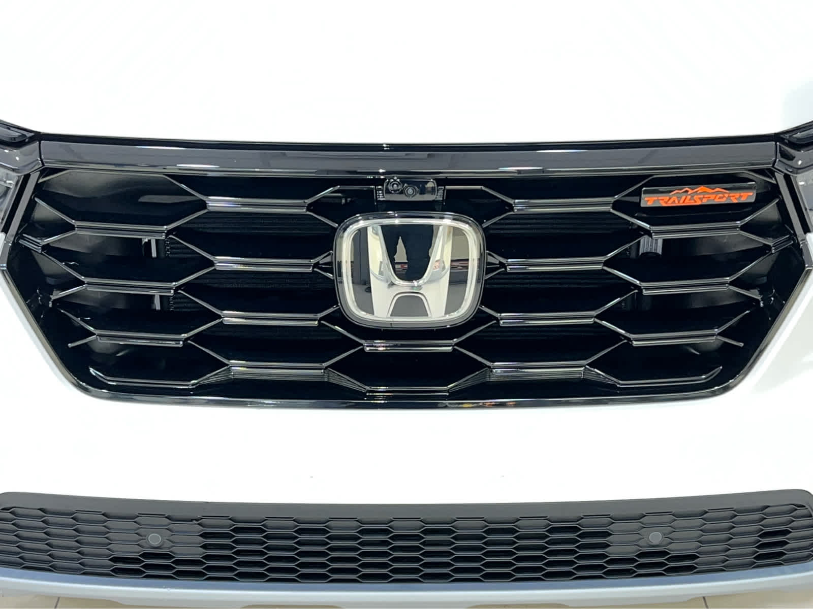 2025 Honda Pilot TrailSport photo 4