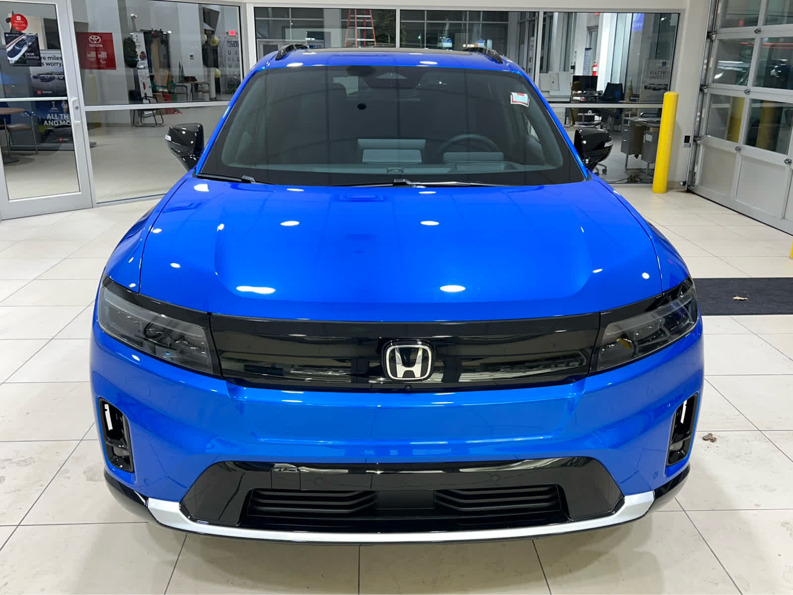 2026 Honda Prologue Elite photo 3