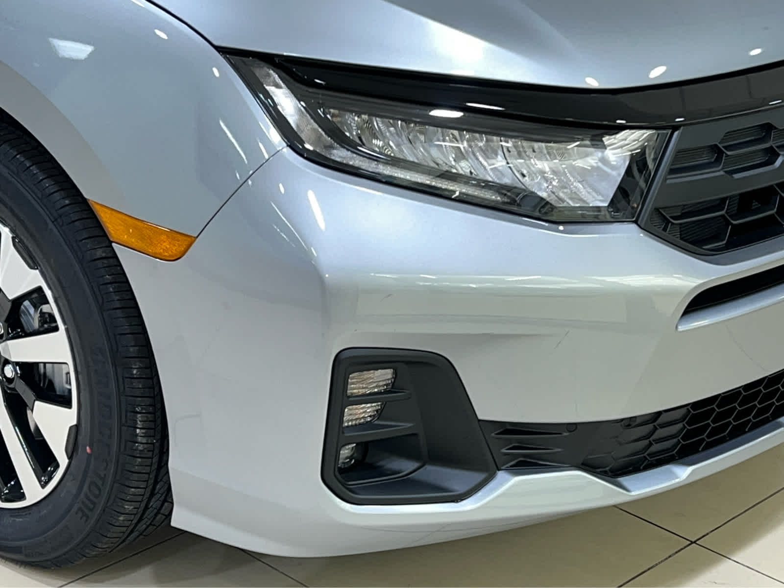 2026 Honda Odyssey EX-L photo 2