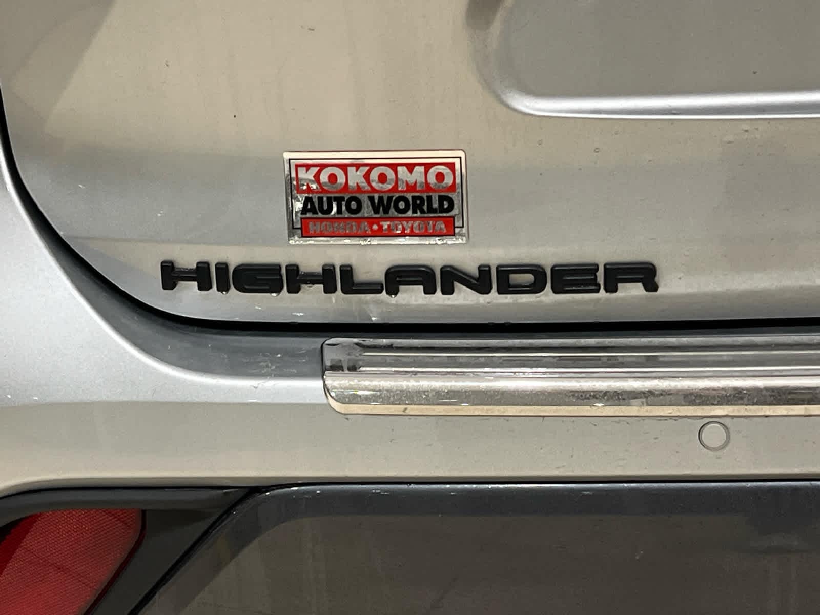 2023 Toyota Highlander Limited - Photo 6