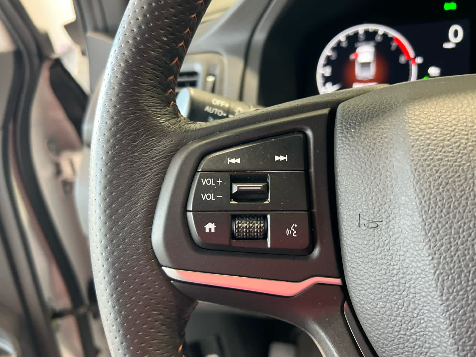 2025 Honda Ridgeline TrailSport - Photo 25
