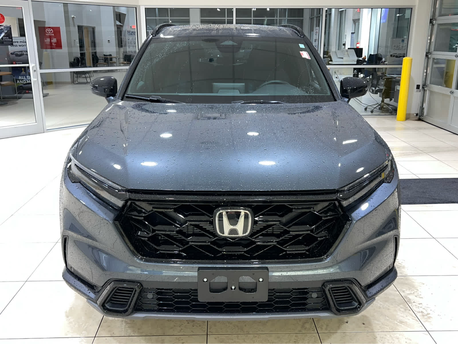 2026 Honda CR-V Hybrid Sport-L photo 2