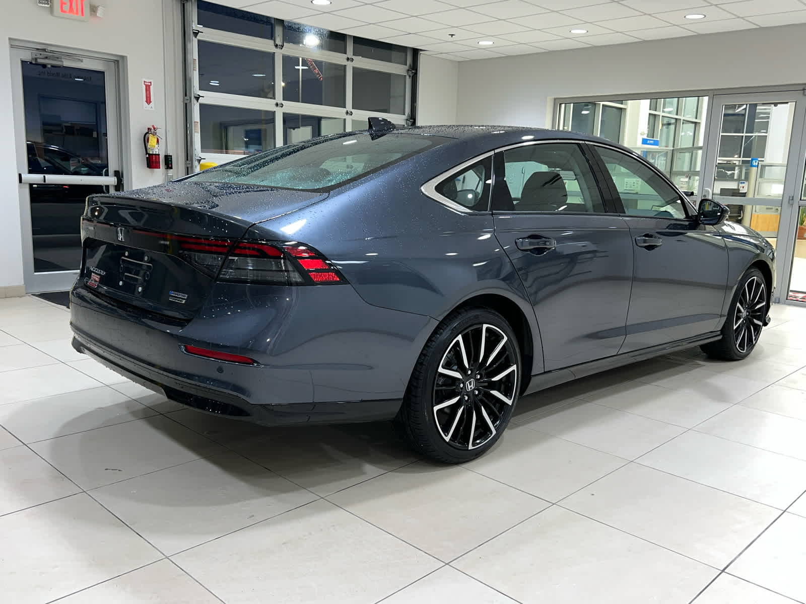 2025 Honda Accord Hybrid Touring - Photo 10