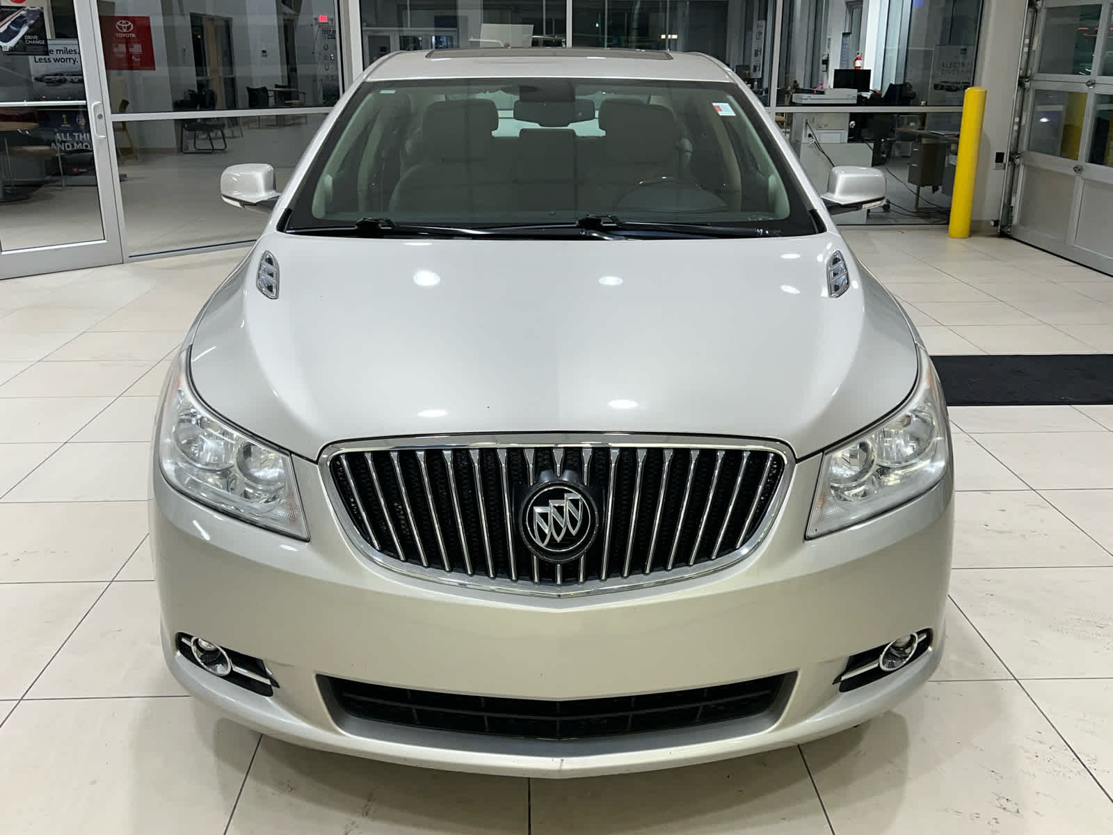2013 Buick LaCrosse Premium II photo 3