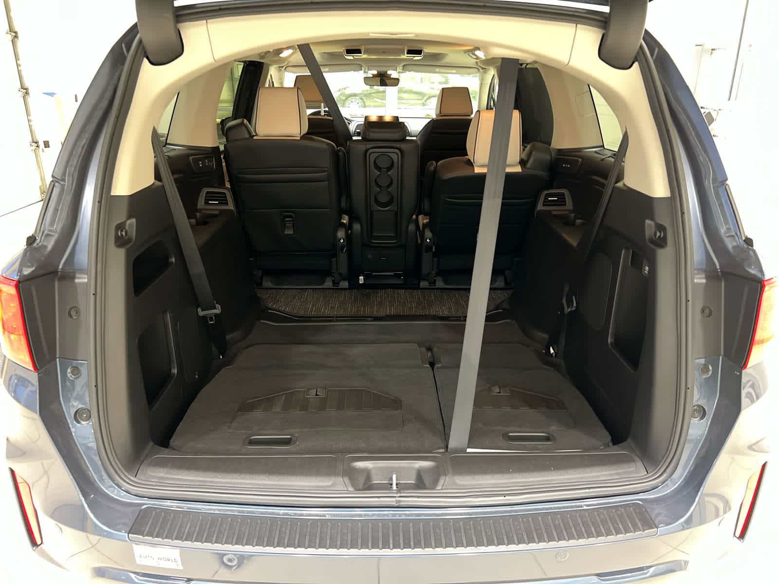 2026 Honda Odyssey Elite - Photo 13