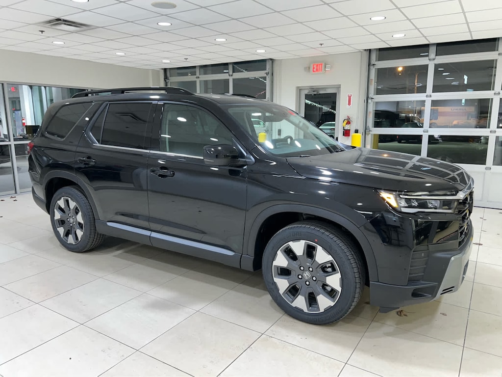 New 2026 Honda Pilot Touring SUV