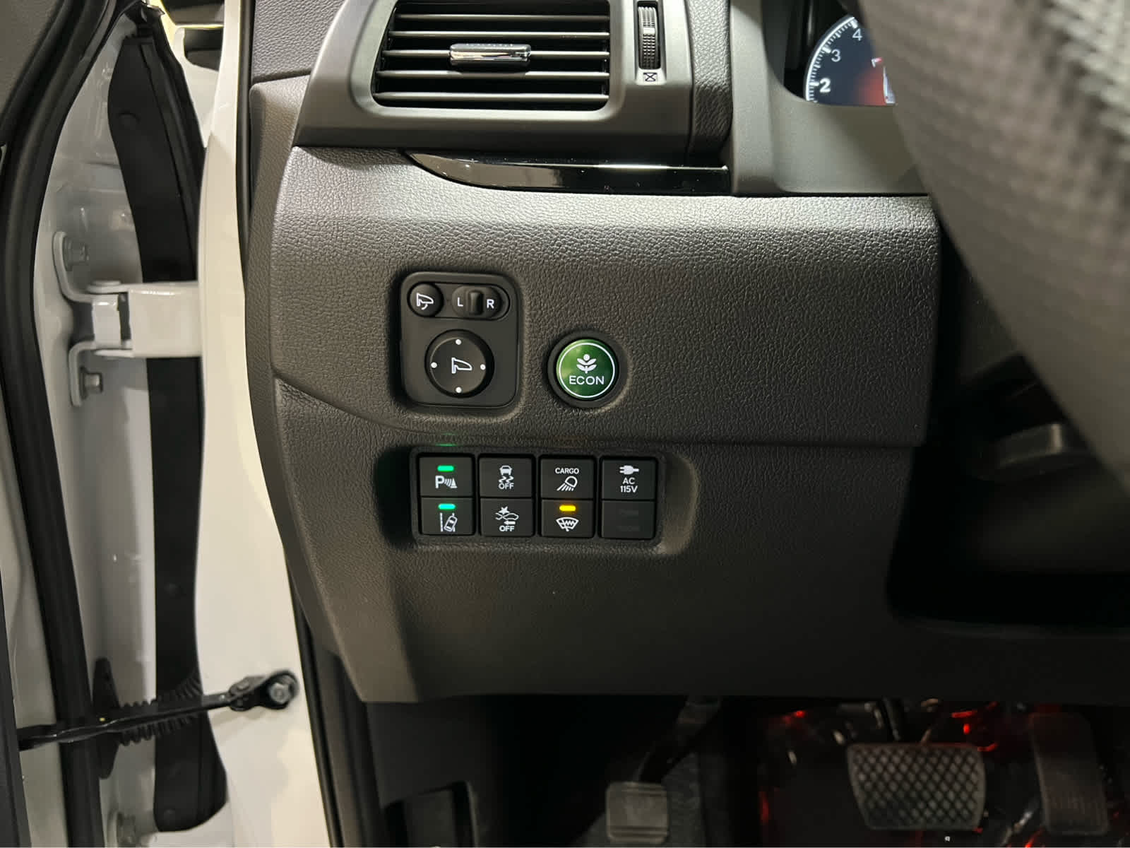 2026 Honda Ridgeline Black Edition - Photo 23