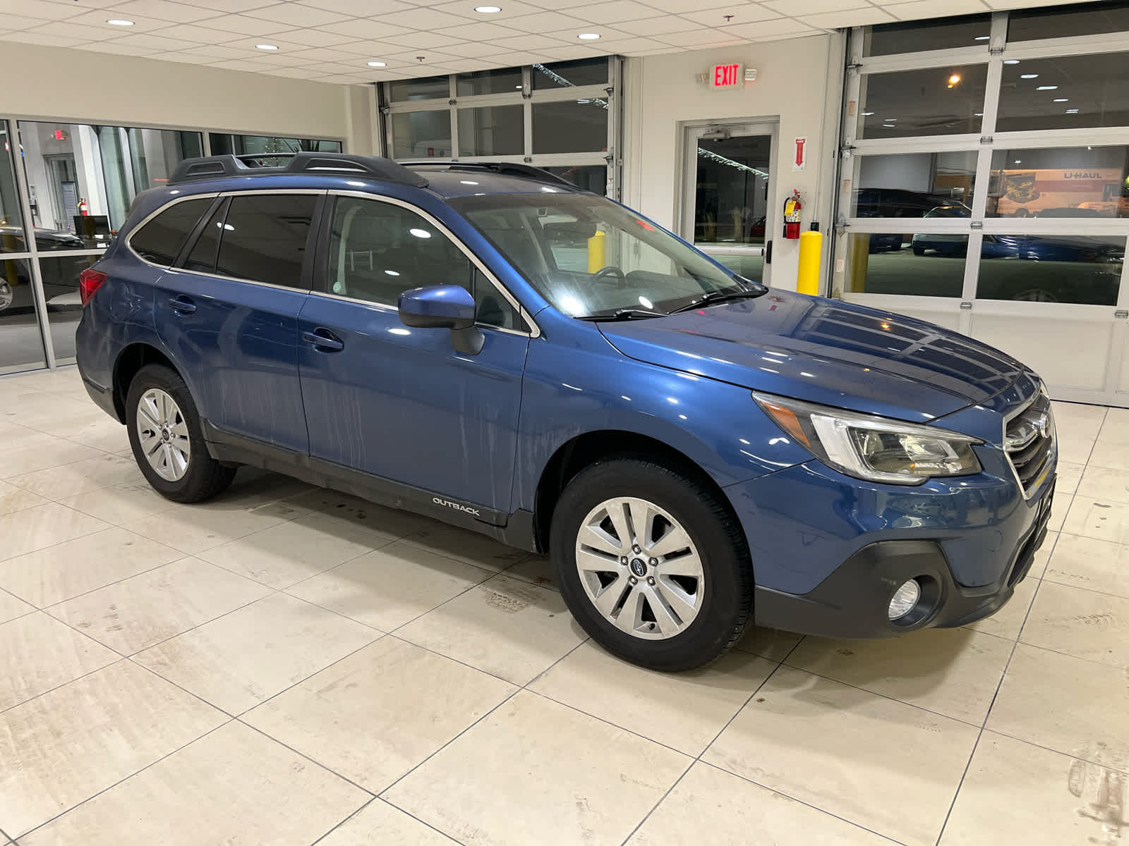 2019 Subaru Outback Premium's photo
