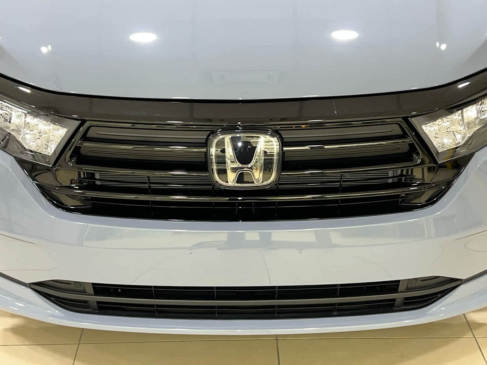Used 2024 Honda Odyssey SPORT with VIN 5FNRL6H73RB062705 for sale in Kokomo, IN
