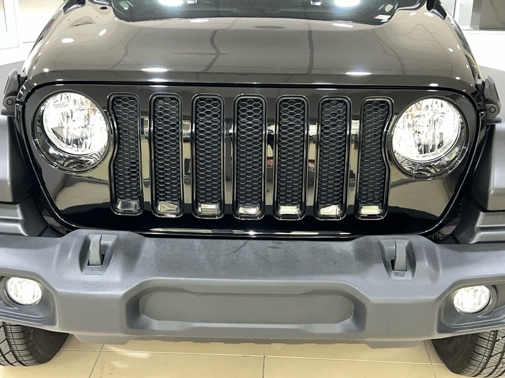 Used 2022 Jeep Wrangler Unlimited Sport Altitude SUV