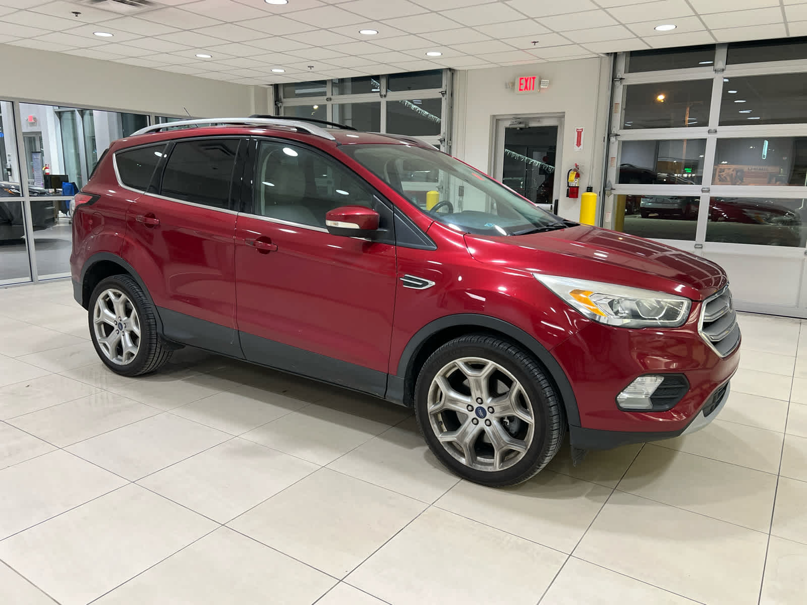 2017 Ford Escape Titanium's photo