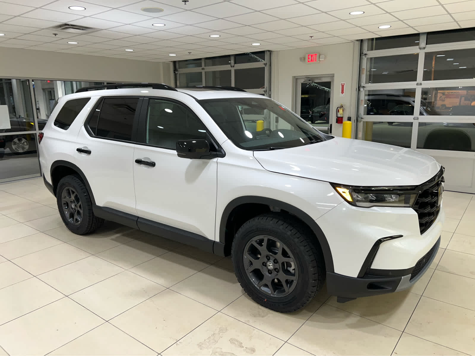 2025 Honda Pilot TrailSport's photo