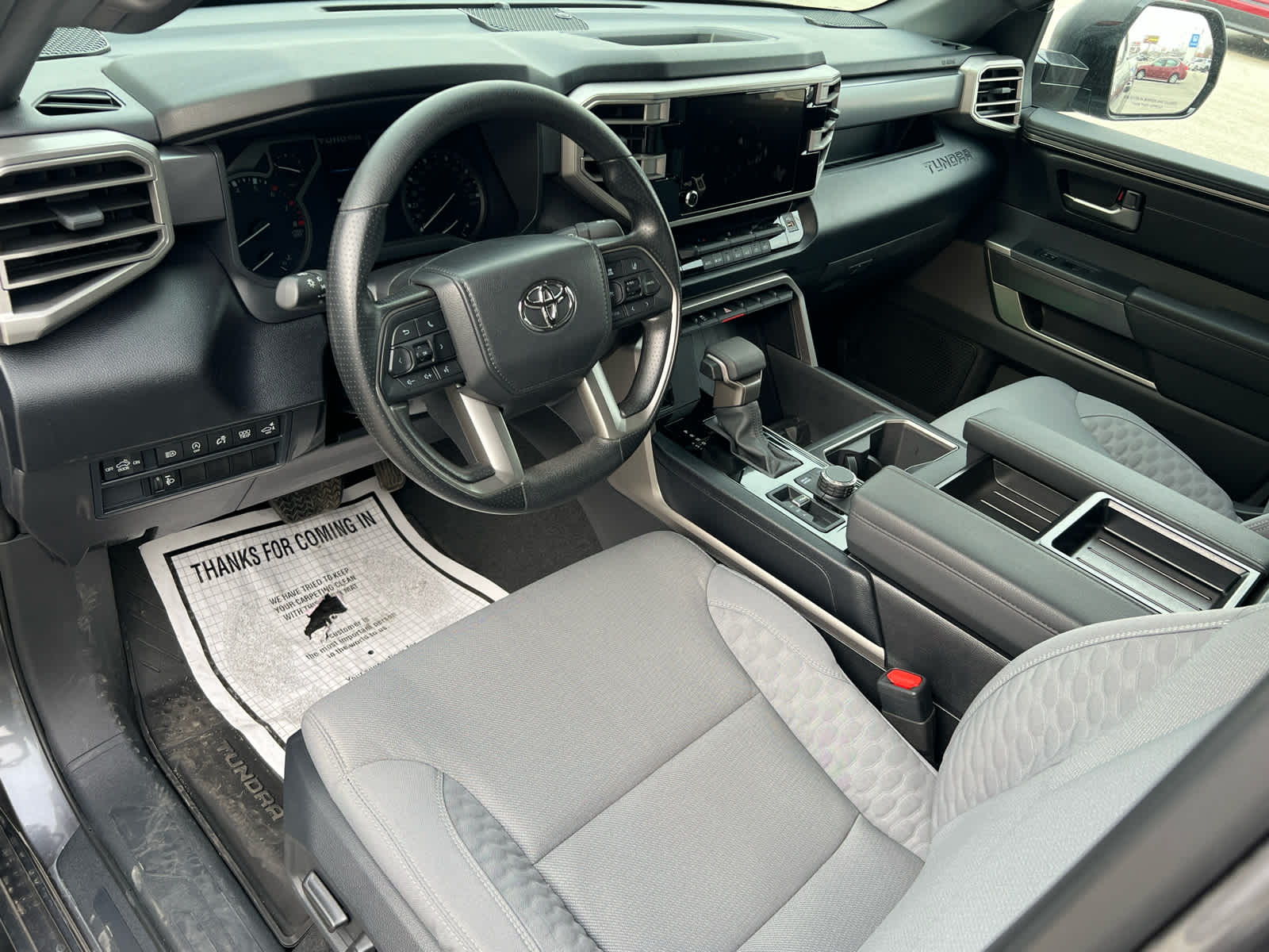 2025 Toyota Tundra SR5 - Photo 17