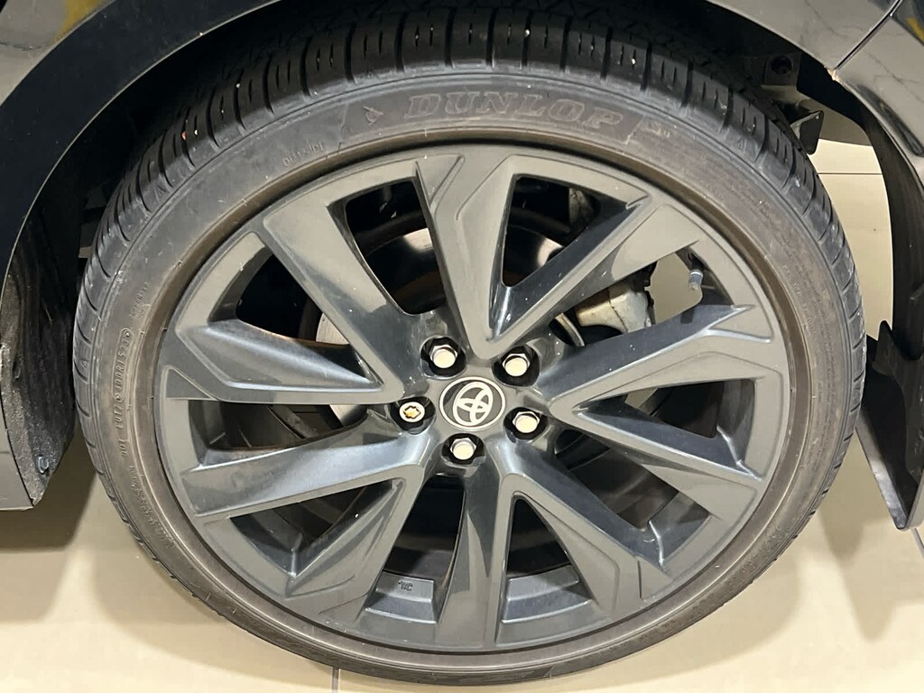 Used 2024 Toyota Corolla SE Sedan