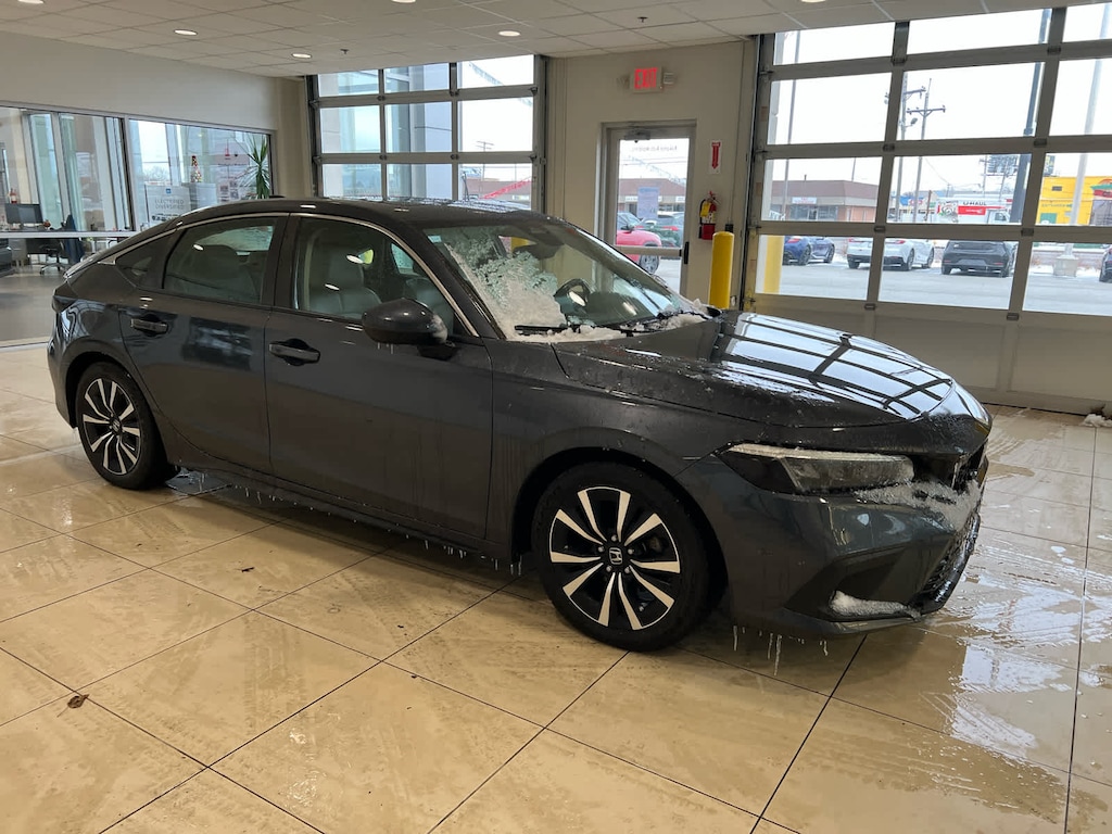 Used 2022 Honda Civic EX-L Hatchback