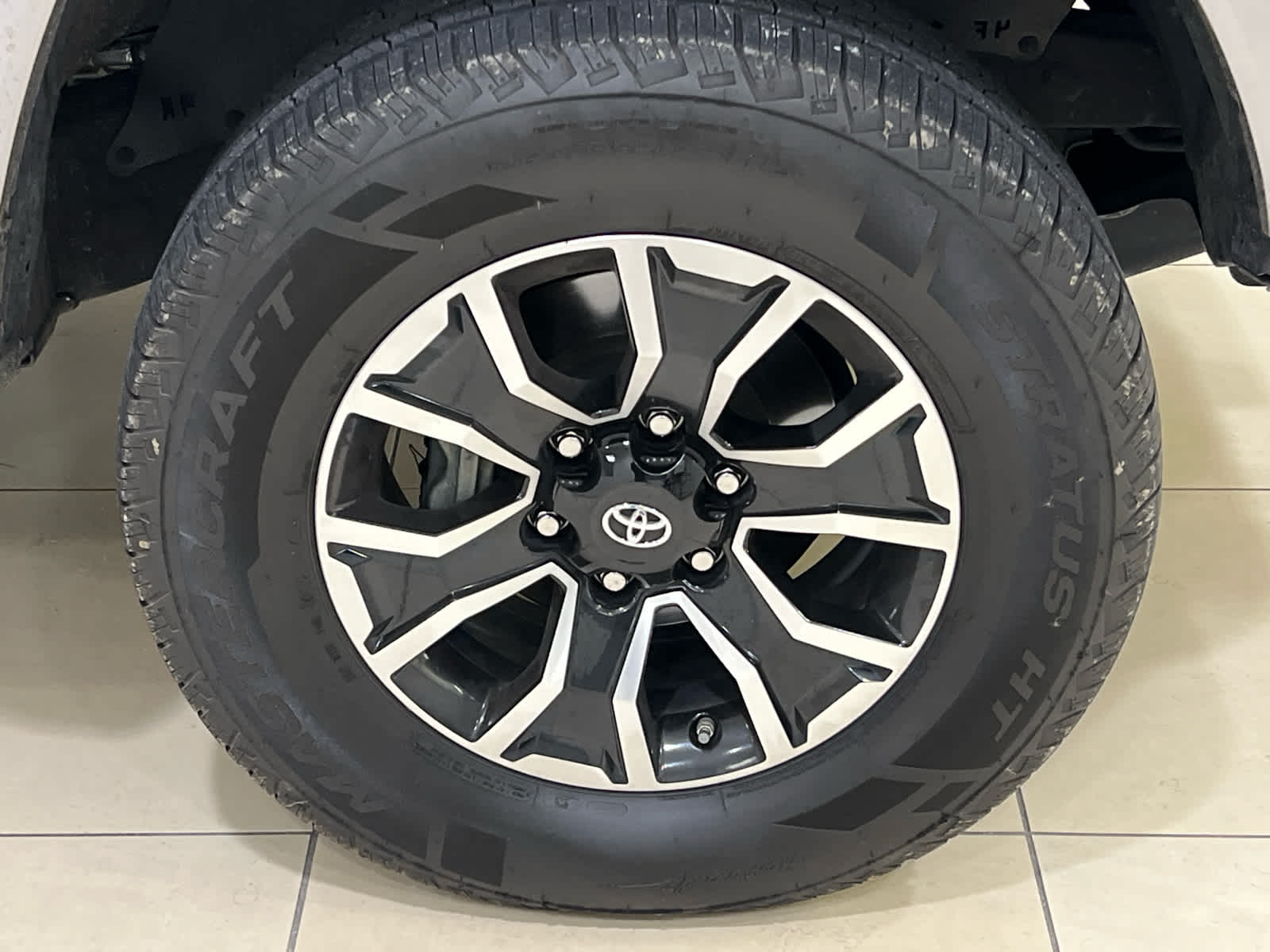 2020 Toyota Tacoma TRD Sport Double Cab V6 photo 2