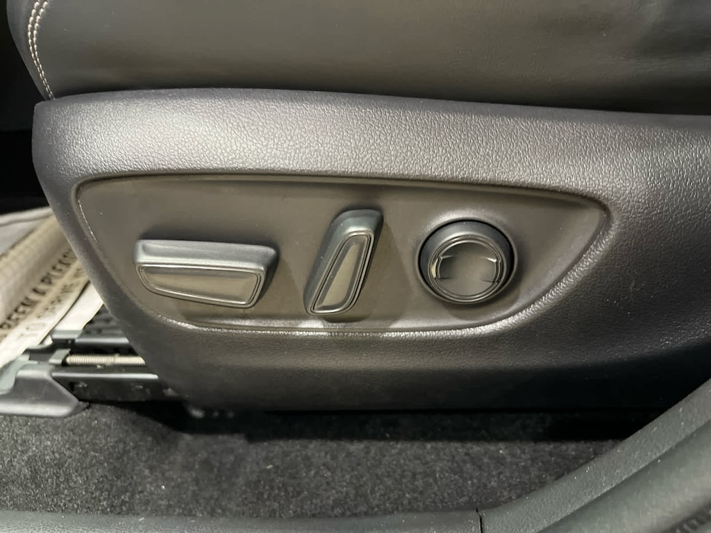 Used 2020 Toyota RAV4 Hybrid Hybrid Limited SUV