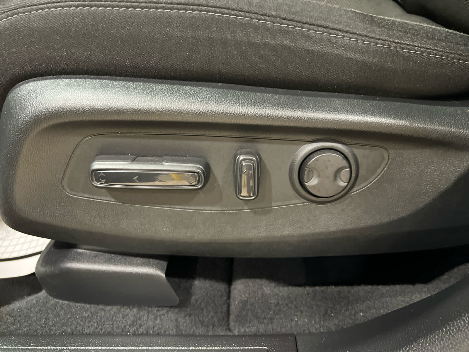 2023 Honda CR-V EX - Photo 19