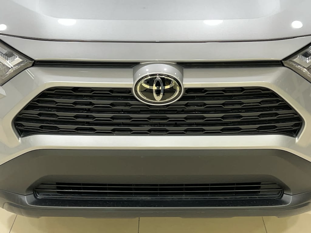 Used 2023 Toyota RAV4 XLE SUV