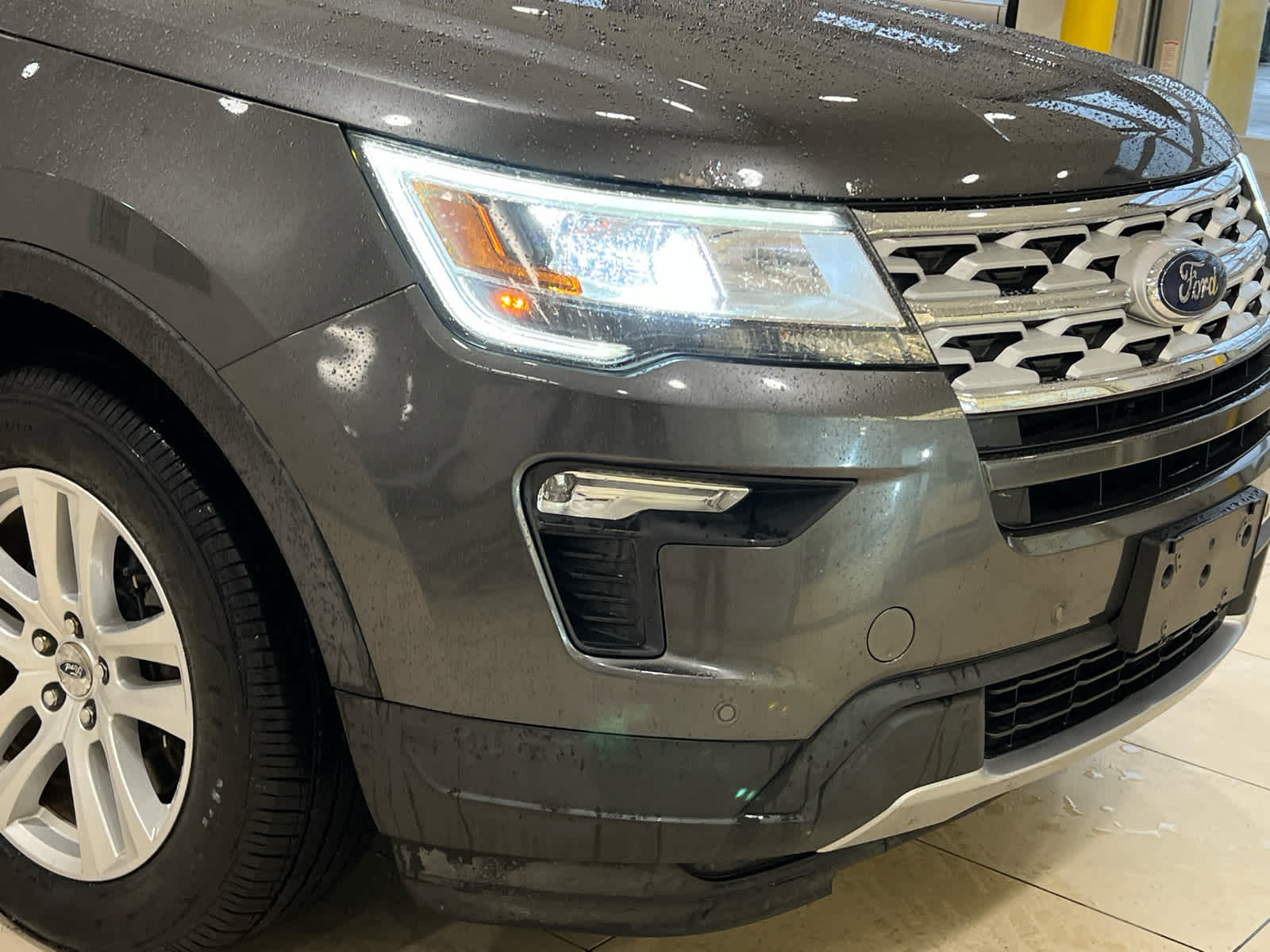 Used 2018 Ford Explorer XLT with VIN 1FM5K8D86JGC07902 for sale in Kokomo, IN