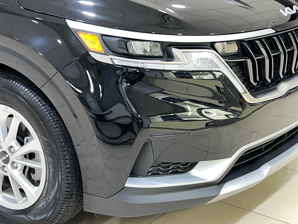 Used 2024 Kia Carnival LX MPV