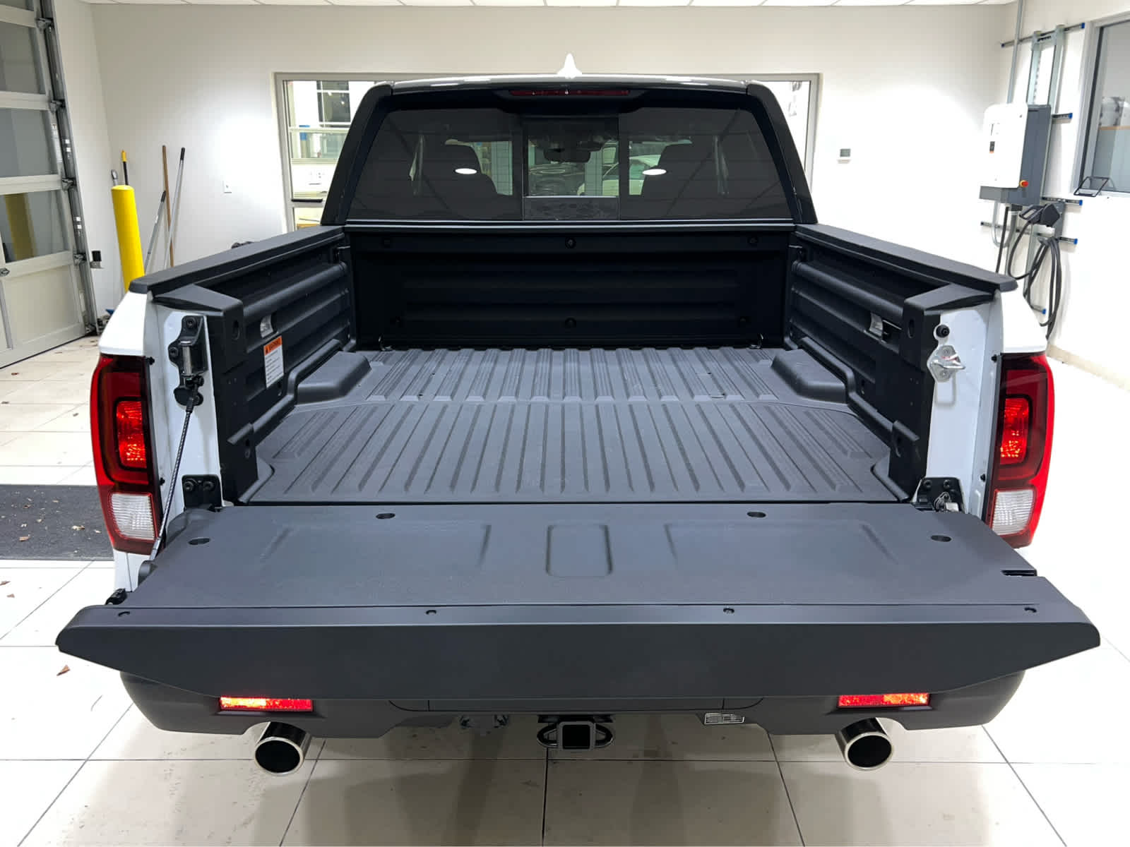 2026 Honda Ridgeline Black Edition - Photo 10