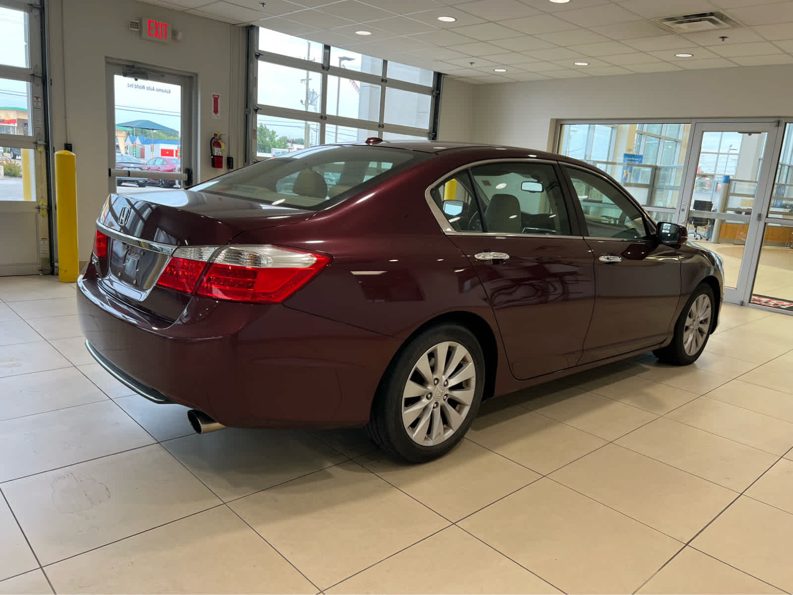 2014 Honda Accord EX-L photo 4