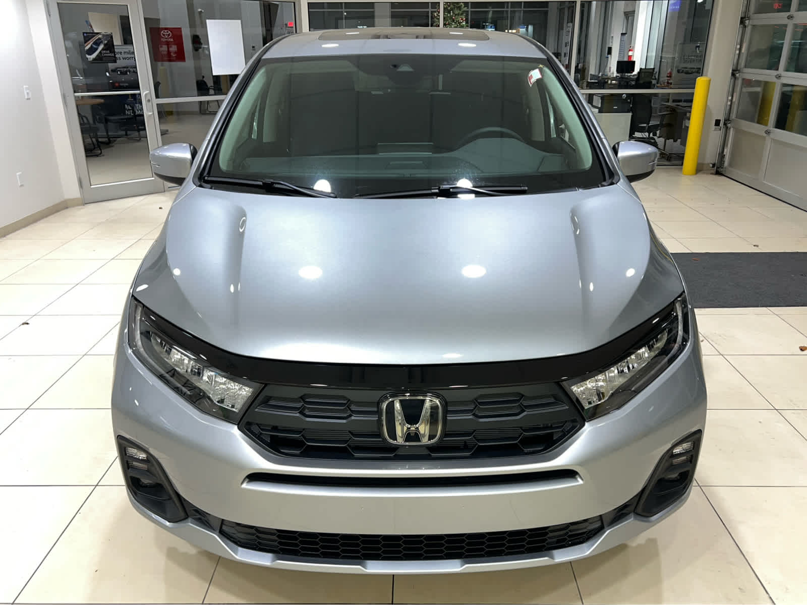 2026 Honda Odyssey EX-L photo 3