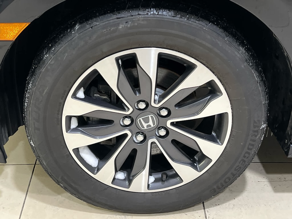 Used 2024 Honda Odyssey EX-L Van