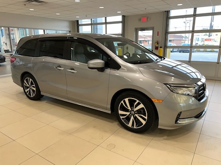 2022 Honda Odyssey Touring Van